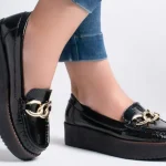 Memilih Sepatu Untuk Aktivitas Sehari Hari