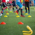 Latihan Dasar Sepak Bola Agar Cepat Meningkatkan Skill