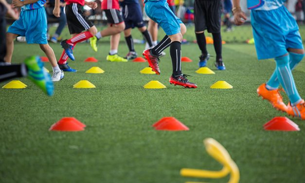 Latihan Dasar Sepak Bola Agar Cepat Meningkatkan Skill