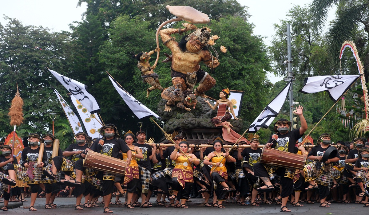 Peran Budaya Lokal Menjaga Persatuan Masyarakat Indonesia