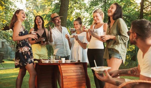 Staycation Murah Tapi Berkesan Bersama Sahabat Tercinta