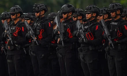 TNI Jadi Debt Collector? Memahami Aturan, Fakta Yang Ada